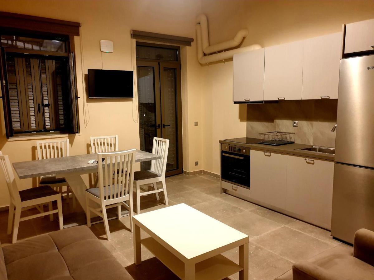 Steldi Luxury Apartments Petalidi ภายนอก รูปภาพ