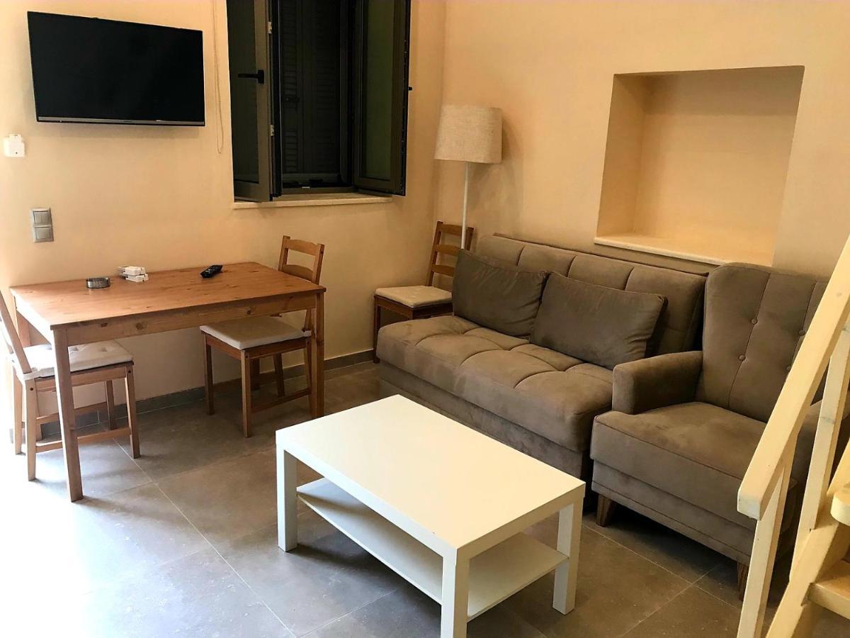 Steldi Luxury Apartments Petalidi ภายนอก รูปภาพ
